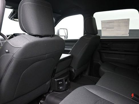New 2026 RAM 2500 Warlock AWD/4WD image 16