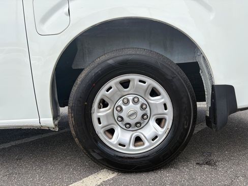 Used 2021 Nissan NV 2500 SV RWD image 34