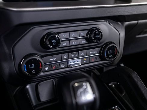 Used 2024 Ford Bronco Raptor AWD/4WD image 31