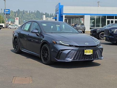 New 2026 Toyota Camry XSE AWD/4WD image 2