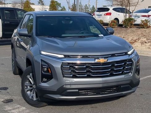 New 2026 Chevrolet Equinox LT w/ Safety and Technology Package image 3