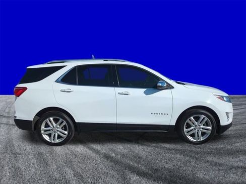 Used 2019 Chevrolet Equinox Premier AWD/4WD image 3