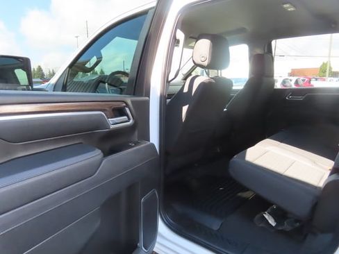 Used 2025 Chevrolet Silverado 2500 LT w/ Convenience Package AWD/4WD image 21