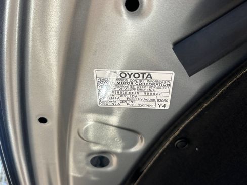 Certified 2023 Toyota Mirai w/ Advanced Technology Package RWD image 35