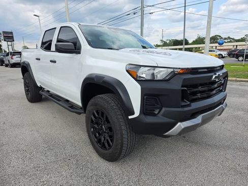 Used 2023 Chevrolet Colorado Trail Boss w/ Advanced Trailering Package AWD/4WD image 7