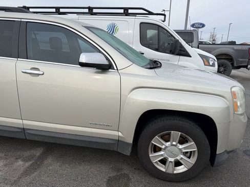 Used 2013 GMC Terrain SLT w/ LPO, Chrome Package image 11