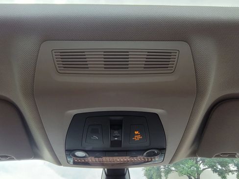 Used 2012 BMW 535i xDrive AWD/4WD image 46