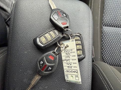 Used 2016 Mitsubishi Outlander SEL image 22