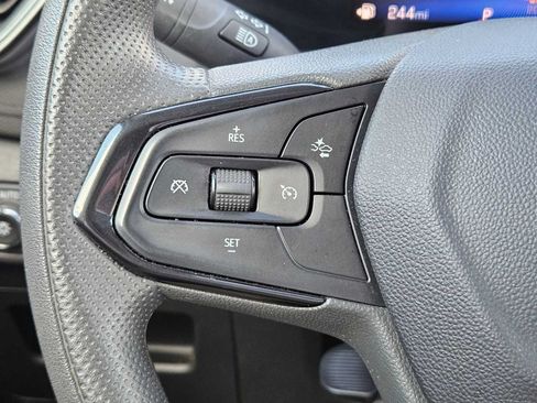 Used 2025 Chevrolet TrailBlazer LT FWD image 21