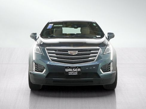 Used 2019 Cadillac XT5 AWD image 9