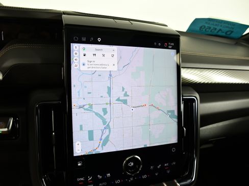 Used 2025 GMC Yukon AT4 AWD/4WD image 27