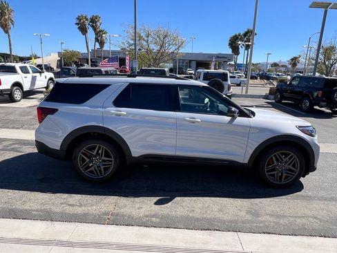 New 2026 Ford Explorer ST AWD/4WD image 9