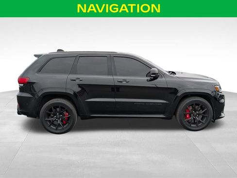 Used 2020 Jeep Grand Cherokee SRT image 6