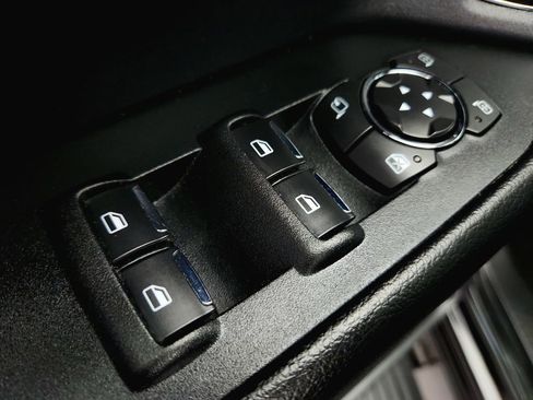 Used 2019 Ford Expedition Limited w/ Equipment Group 303A AWD/4WD image 26
