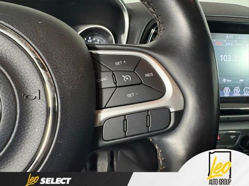 Used 2020 Jeep Compass Limited AWD/4WD image 18