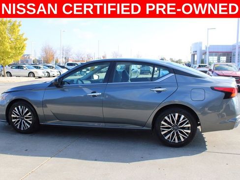 Certified 2024 Nissan Altima 2.5 SV image 4