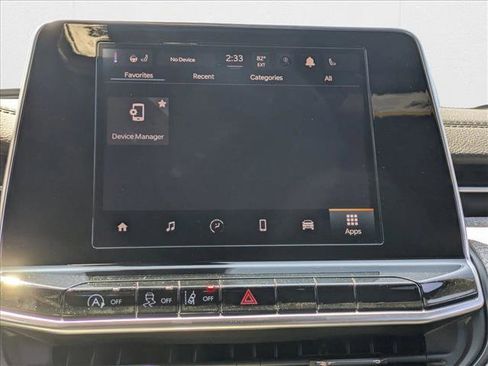 New 2025 Jeep Compass Latitude image 12