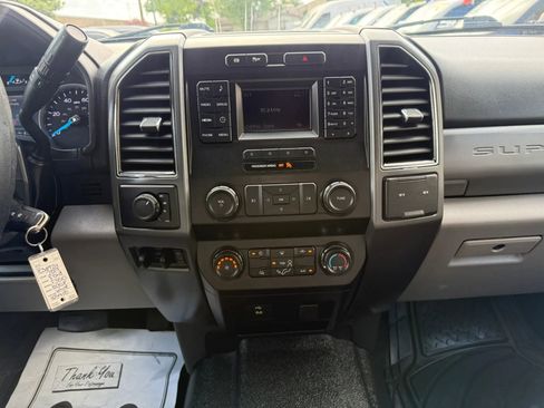 Used 2019 Ford F350 XLT AWD/4WD image 12