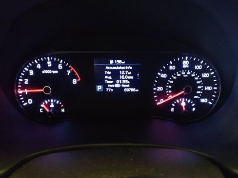 Used 2020 Kia Soul LX image 23