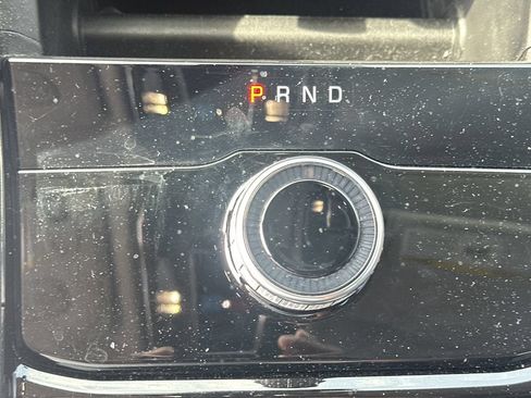 Used 2023 Jeep Grand Cherokee Limited w/ Black Appearance Package RWD image 31
