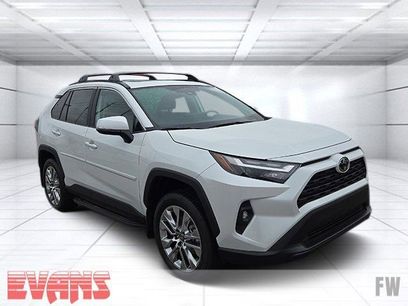 New 2025 Toyota RAV4 XLE Premium w/ Weather Package