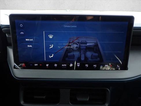 New 2026 Ford Maverick Lariat w/ Black Appearance Package image 18