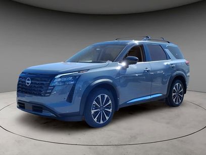 New 2026 Nissan Pathfinder Platinum