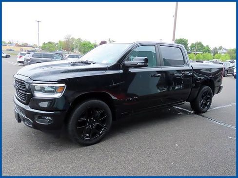 Certified 2023 RAM 1500 Laramie AWD/4WD image 3