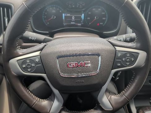Used 2018 GMC Canyon SLT w/ Driver Alert Package AWD/4WD image 17