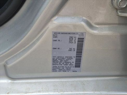 Used 2024 Nissan Altima 2.5 SR FWD image 24