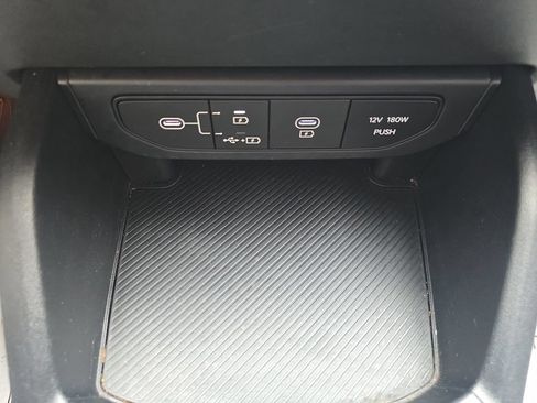 Used 2025 Kia K4 FWD image 29
