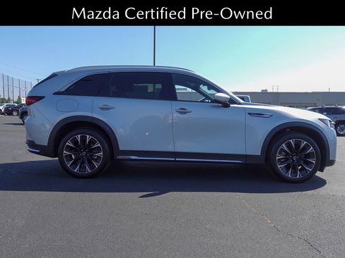 Used 2024 MAZDA CX-90 Plug-In Hybrid w/ Premium Plus AWD/4WD image 2