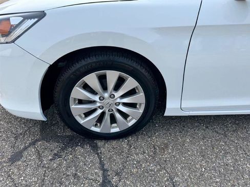 Used 2014 Honda Accord EX image 30