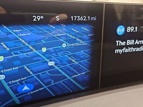 Used 2025 Lincoln Navigator Black Label image 23