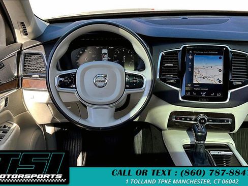 Used 2018 Volvo XC90 T6 Momentum w/ Momentum Plus Package image 5
