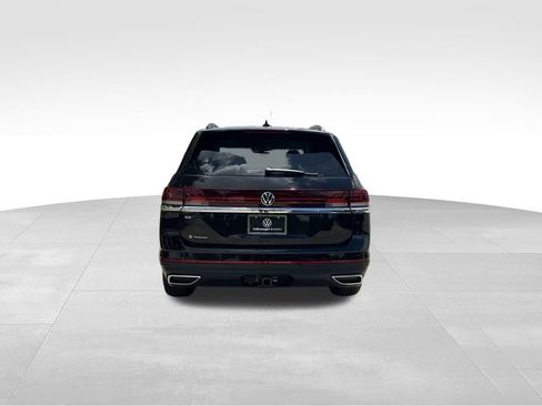 New 2026 Volkswagen Atlas SE FWD image 4