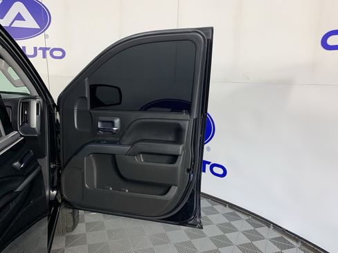 Used 2018 Chevrolet Silverado 1500 LT w/ Texas Edition RWD image 34