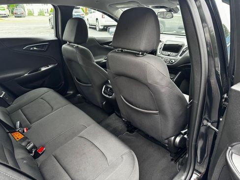 Used 2020 Chevrolet Malibu LT FWD image 14