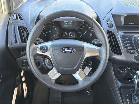 Used 2017 Ford Transit Connect XL image 7