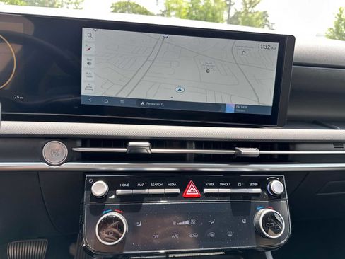 New 2026 Hyundai Tucson SEL FWD image 17