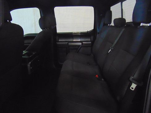 Used 2018 Ford F150 XLT w/ Equipment Group 302A Luxury image 10