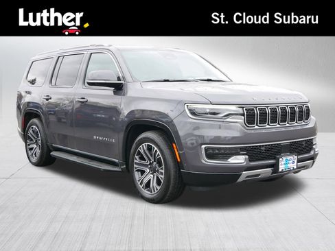 Used 2022 Jeep Wagoneer Series III AWD/4WD image 1