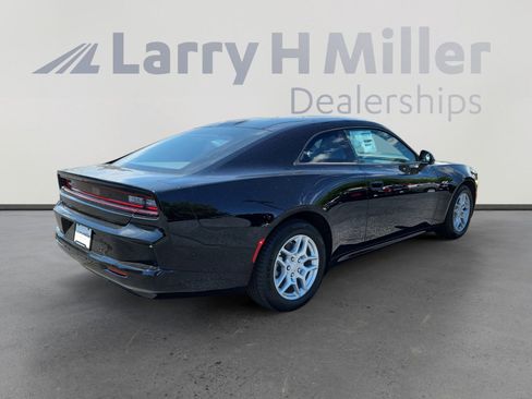 New 2025 Dodge Charger R/T w/ Quick Order Package 25M R/T image 5