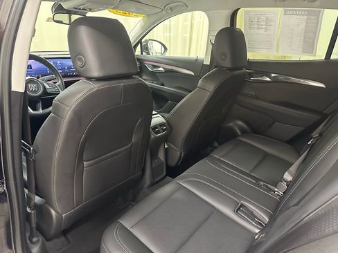 Certified 2025 Buick Envision Preferred image 19