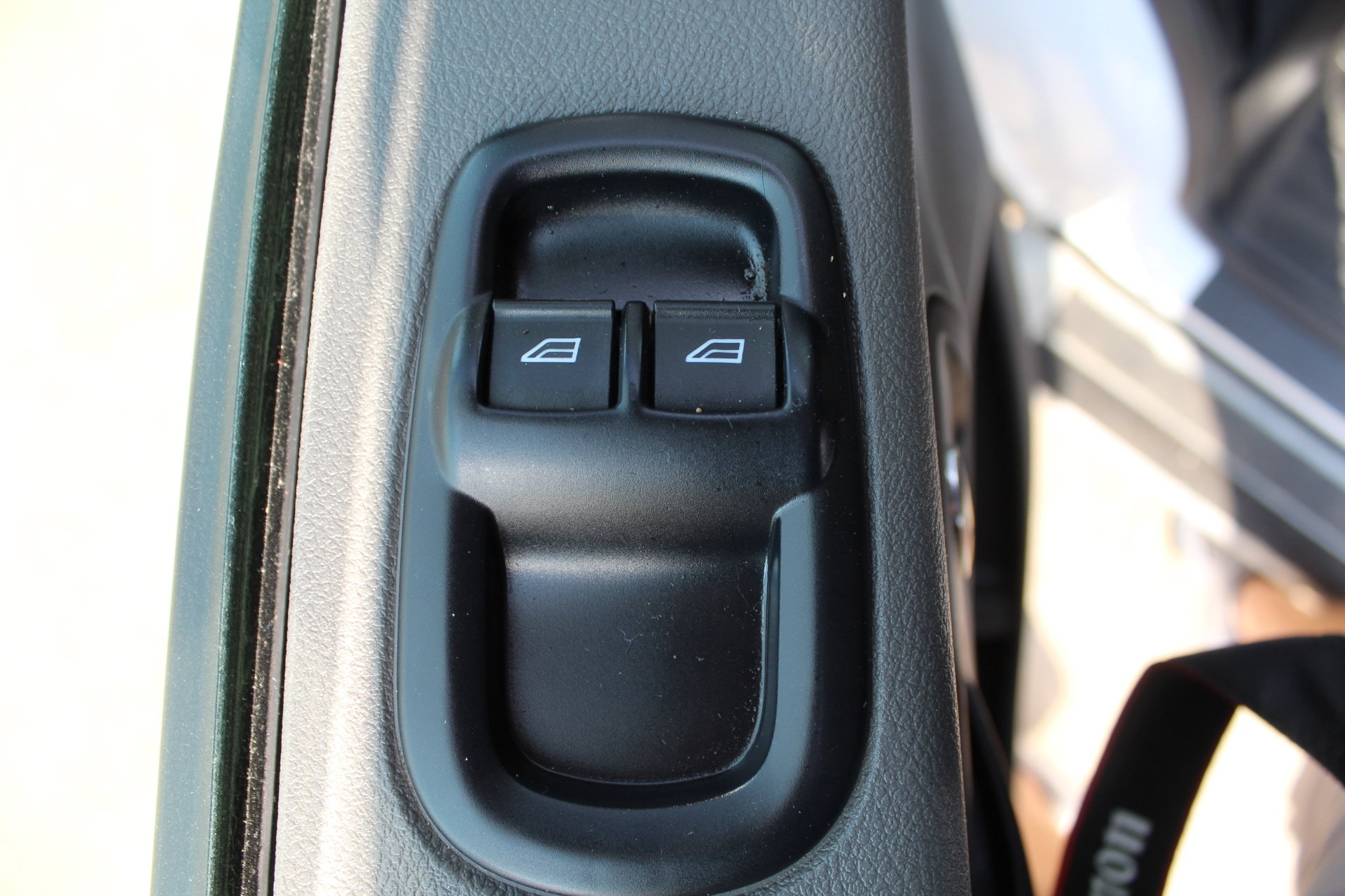 Used 2025 Ford Transit 250 Low Roof w/ Exterior Upgrade Package RWD image 25