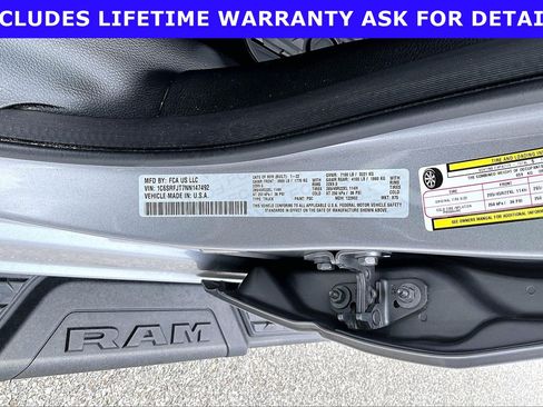 Used 2022 RAM 1500 Laramie AWD/4WD image 30