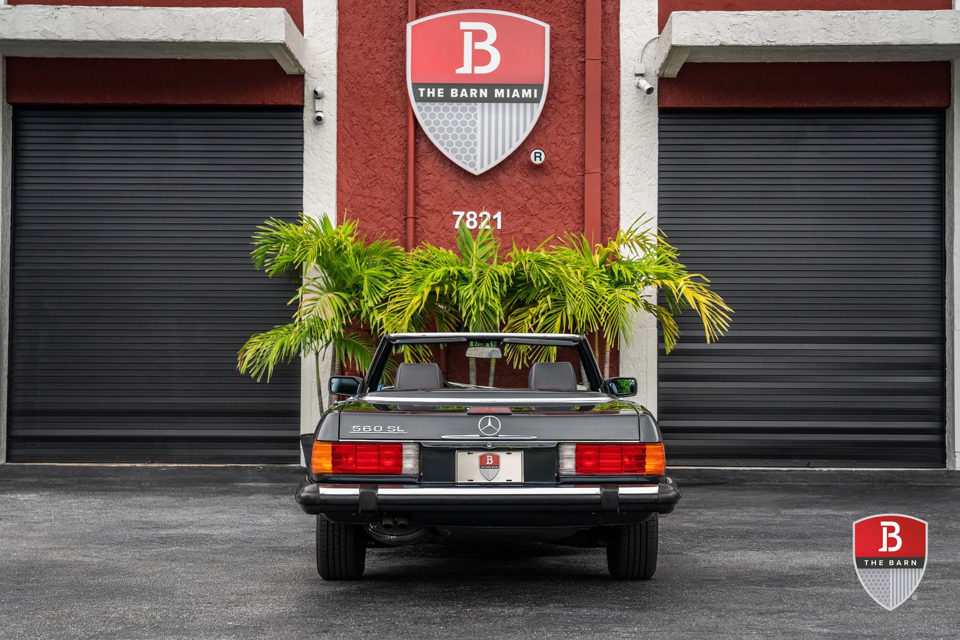 Used 1989 Mercedes-Benz 560 SL image 12
