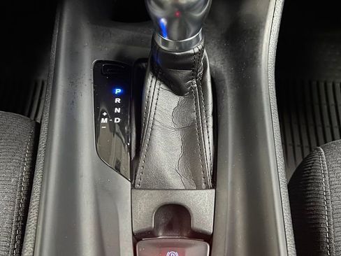 Certified 2018 Toyota C-HR XLE image 22