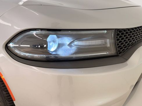 Used 2019 Dodge Charger R/T w/ Blacktop Package image 11