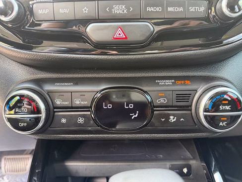 Certified 2023 Kia Soul EX FWD image 25